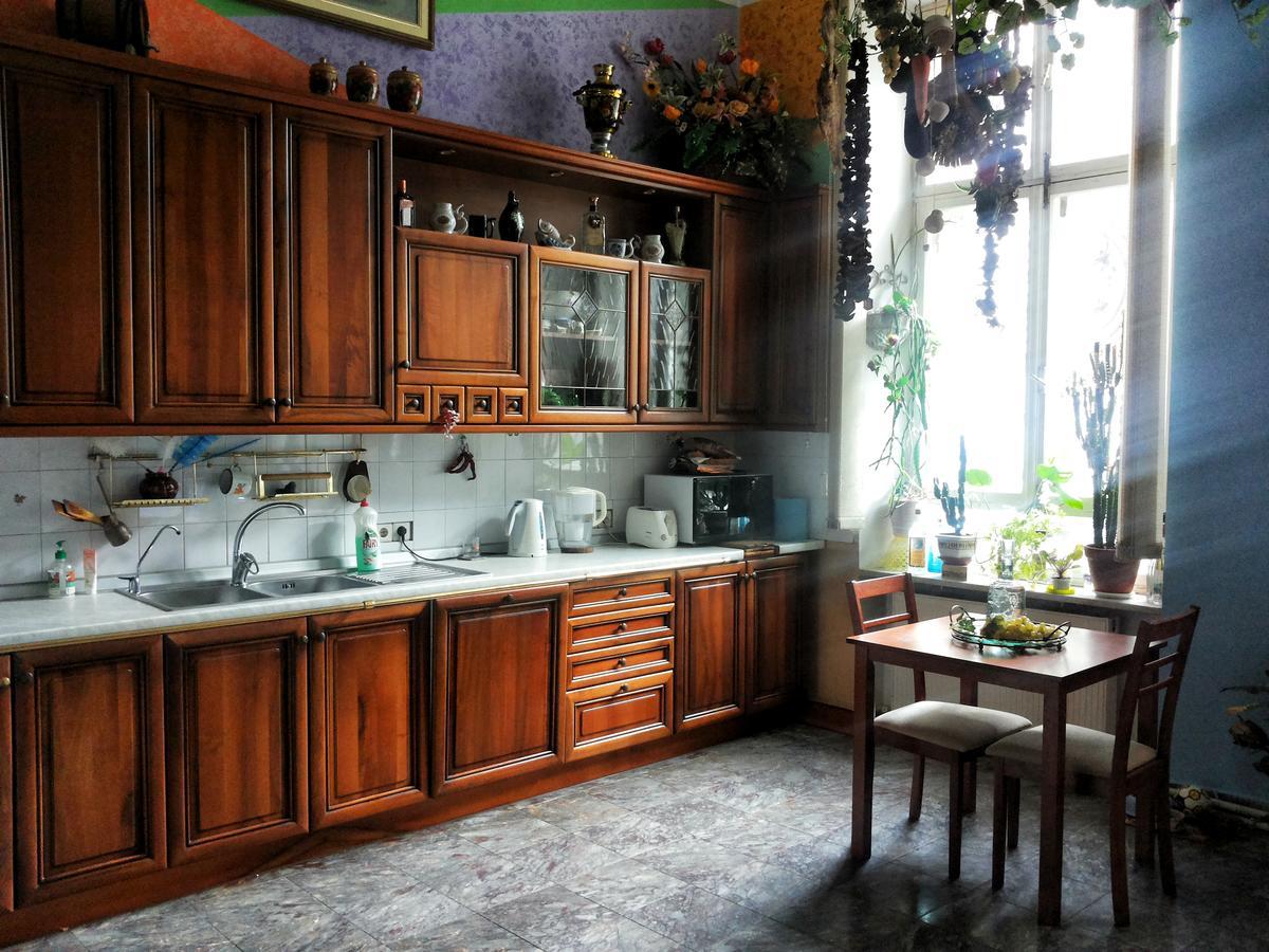 Orpheus Hostel And Apartments Одесса Экстерьер фото