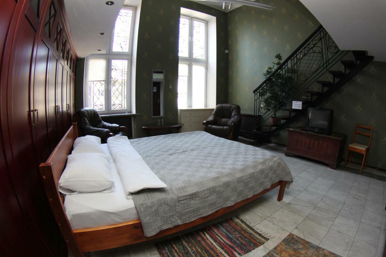 Orpheus Hostel And Apartments Одесса Экстерьер фото